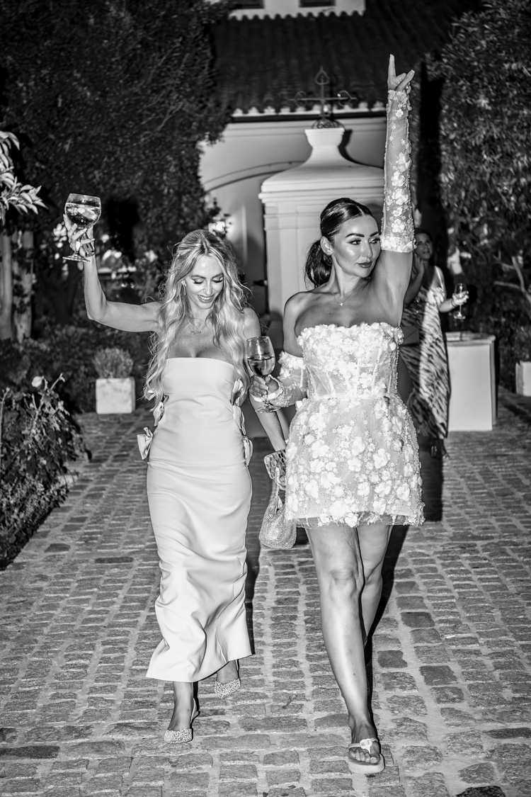 Finca Monasterio wedding party