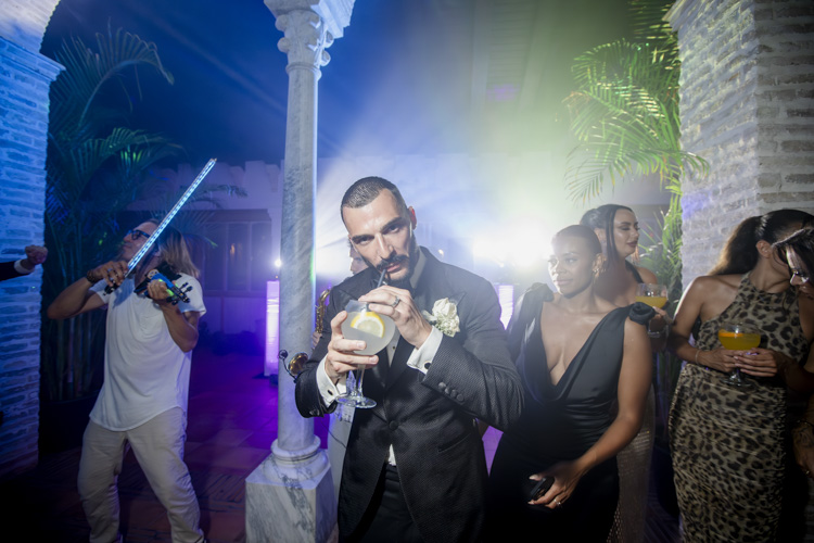 open bar at Finca Monasterio