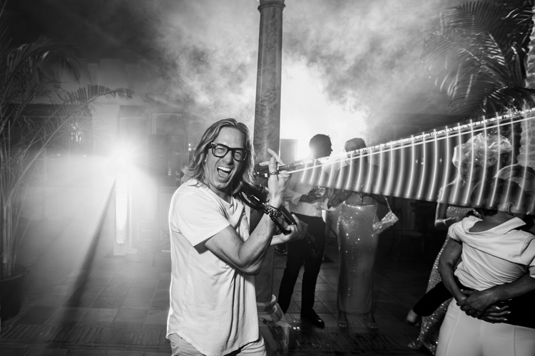 entertainment at Finca Monasterio wedding