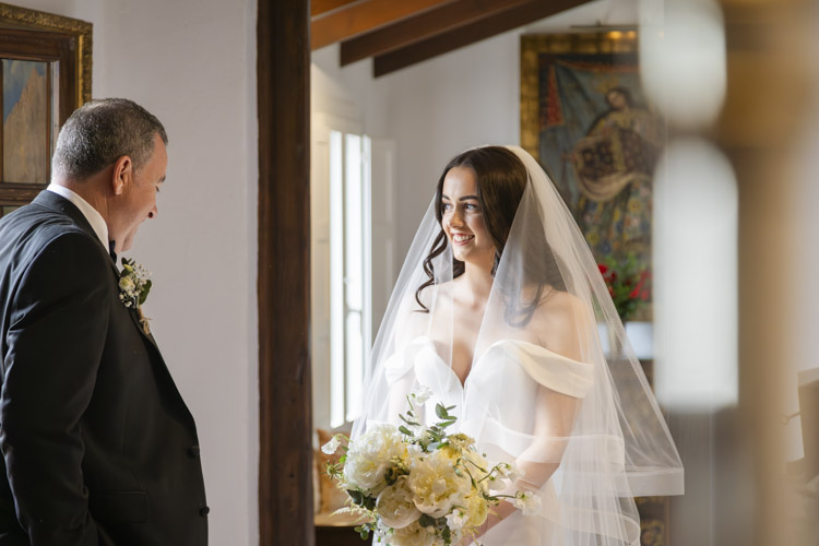 dad first look fain viejo