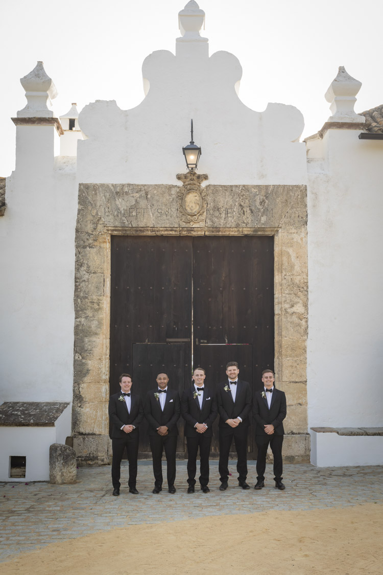groomsmen portraits fain viejo